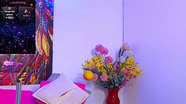 Eimy Adamss online show from 03-07-25, 06:57