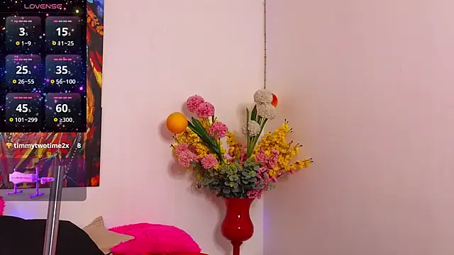 Eimy Adamss online show from 02-24-25, 06:49