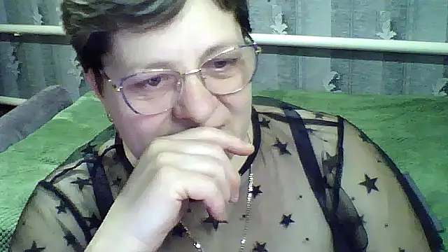 ElzaJewel online show from 03-25-26, 07:35