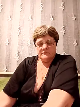 ElzaJewel online show from 04-17-26, 07:49