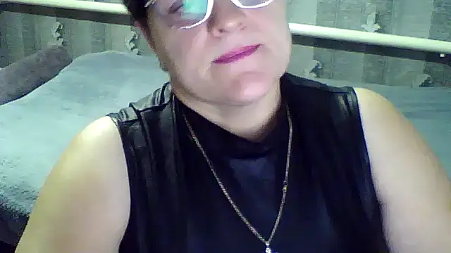 ElzaJewel online show from 11-14-25, 07:17