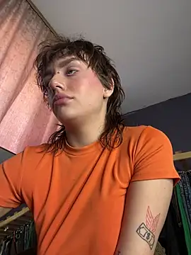 Snapshot of SingerMarla_ chatting on 02-19-25, 01:29 SingerMarla online show from 02-19-25, 01:29