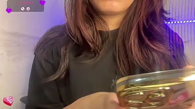 Snapshot of EZ_shuvani chatting on 10-03-25, 06:31 EZ shuvani online show from 10-03-25, 06:31