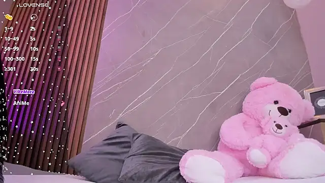 ariana jhonson1 online show from 11-25-25, 12:05