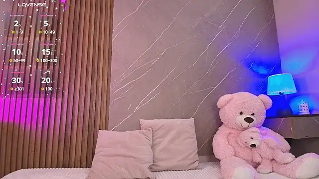 ariana jhonson1 online show from 03-05-26, 12:24