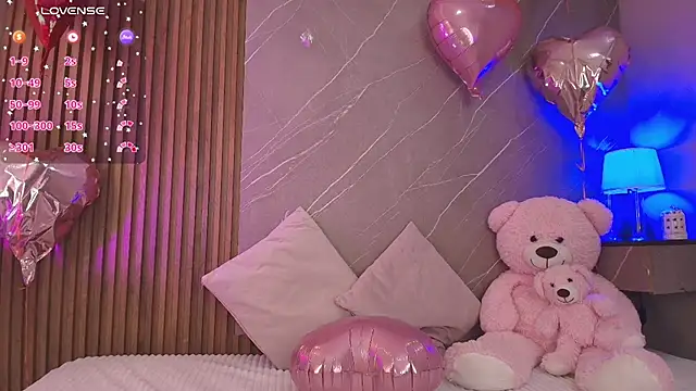 ariana jhonson1 online show from 04-09-26, 12:33