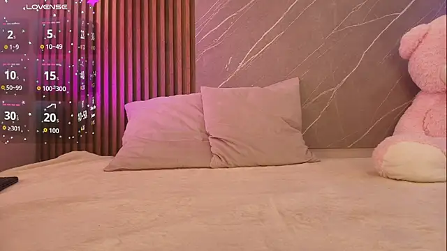 ariana jhonson1 online show from 01-14-26, 12:20