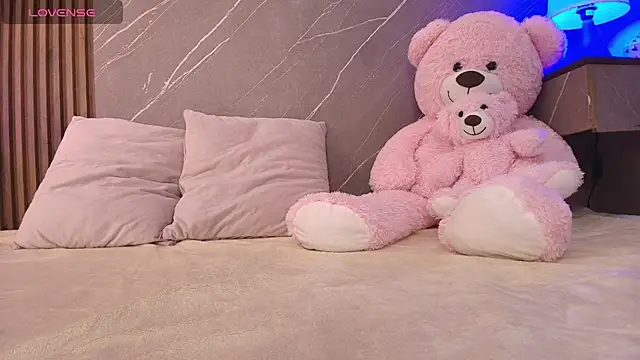 ariana jhonson1 online show from 02-11-26, 12:27