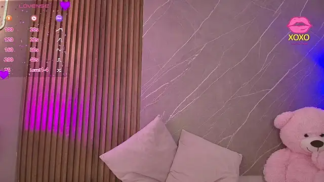 ariana jhonson1 online show from 04-16-26, 12:28