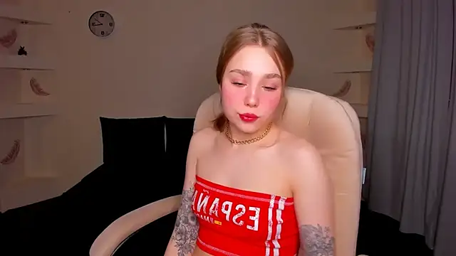 YourMegan online show from 12-14-25, 06:35