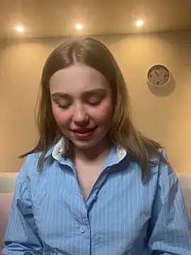 YourMegan online show from 04-17-26, 07:38