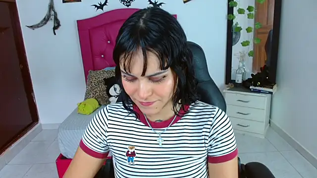 veronica luar online show from 07-21-26, 08:21