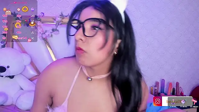 BeccaMathew online show from 10-22-25, 12:54