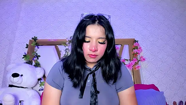 BeccaMathew online show from 04-18-26, 01:08