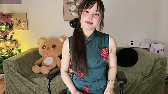 nanaliu6 online show from 06-12-26, 06:11