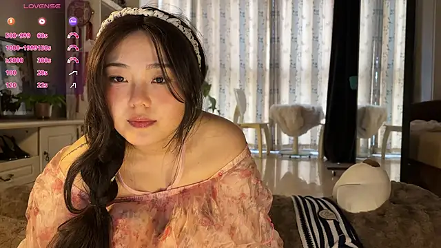 nanaliu6 online show from 11-27-25, 01:39