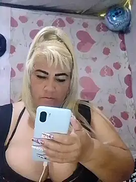 BonniAdams online show from 10-03-25, 04:19