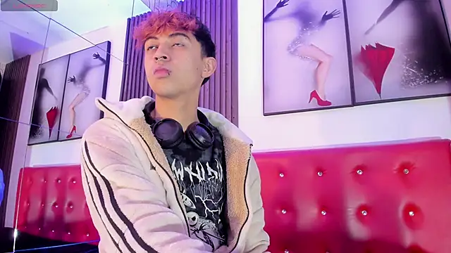 Allen Starck online show from 10-29-25, 03:16