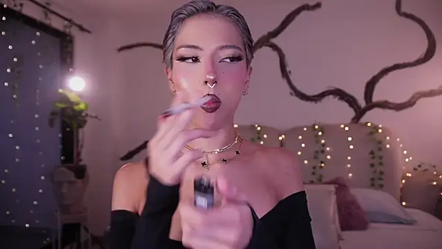 soidai miiu online show from 10-24-25, 09:58