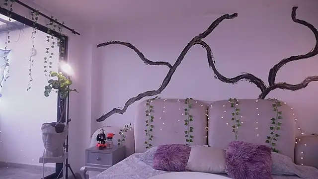 soidai miiu online show from 11-02-25, 04:23