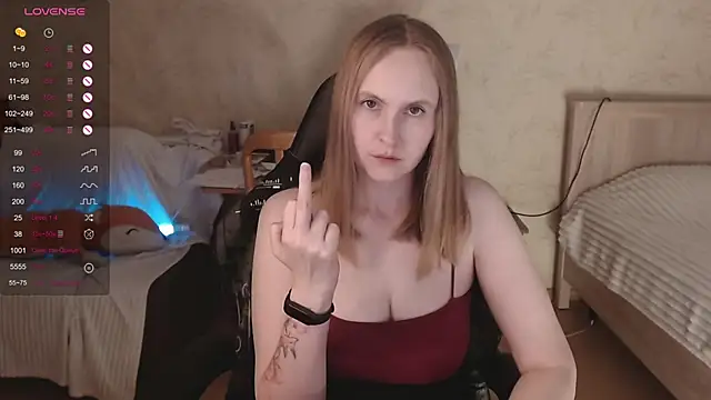 Snapshot of Agatha_Mott chatting on 09-21-25, 05:23 Agatha Mott online show from 09-21-25, 05:23
