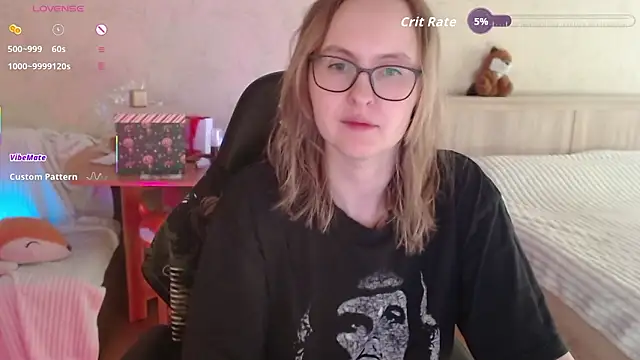 Agatha Mott online show from 03-27-26, 09:32