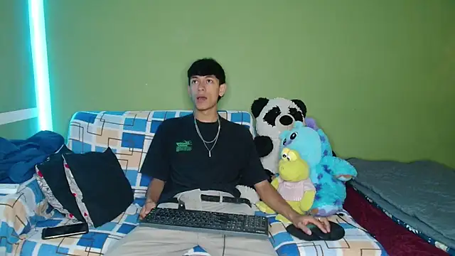 the murderer online show from 10-31-25, 03:19