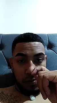 Elgroney23 online show from 02-03-25, 03:09