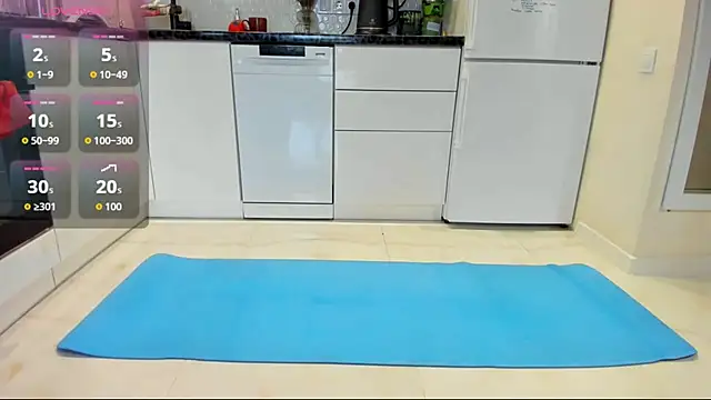 Snapshot of Katya_yoga chatting on 12-23-25, 07:07 Katya yoga online show from 12-23-25, 07:07