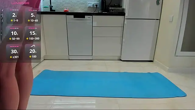 Snapshot of Katya_yoga chatting on 11-22-25, 04:55 Katya yoga online show from 11-22-25, 04:55