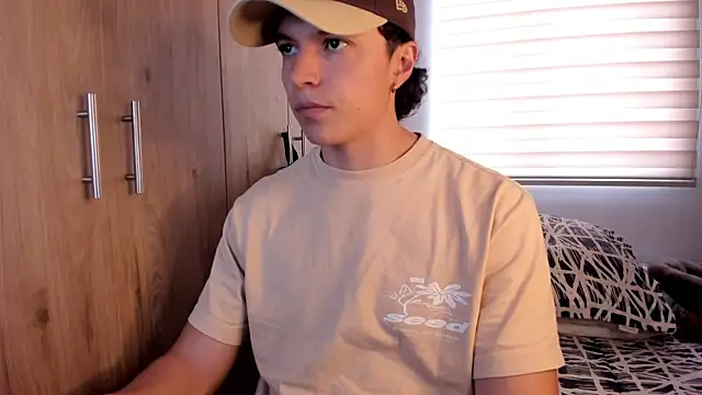 Mastrangelo xxx online show from 11-27-25, 07:14