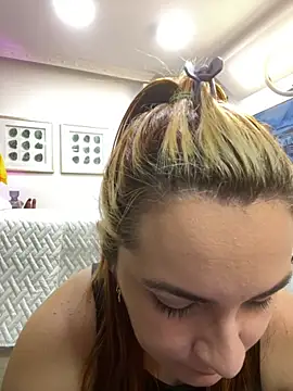 JessyCream online show from 10-29-25, 07:35