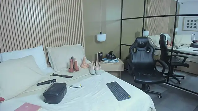 Snapshot of JessyCream chatting on 02-06-26, 09:22 JessyCream online show from 02-06-26, 09:22