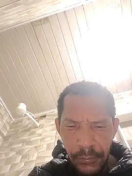 Renato571 online show from 10-03-25, 11:56