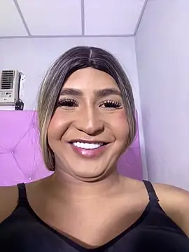 Snapshot of Megan2077 chatting on 02-10-25, 11:34 Megan2077 online show from 02-10-25, 11:34