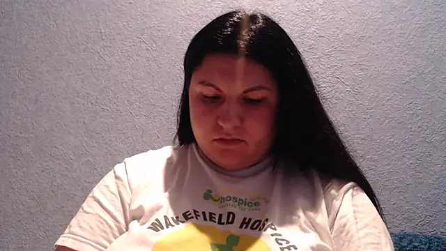 KiraSwee online show from 12-17-25, 07:52