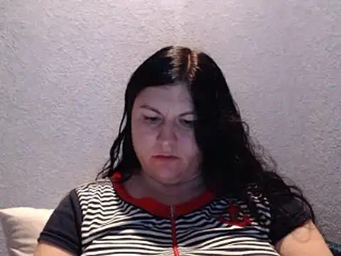 KiraSwee online show from 10-10-25, 06:09