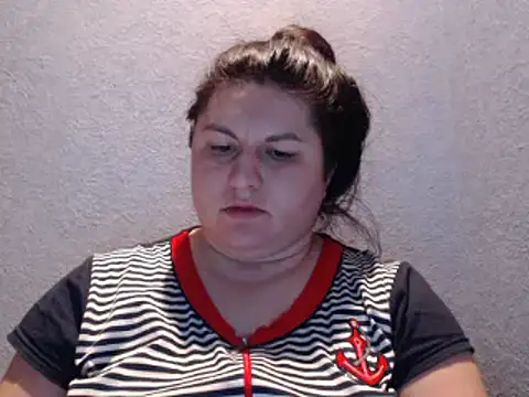 KiraSwee online show from 03-06-25, 05:54