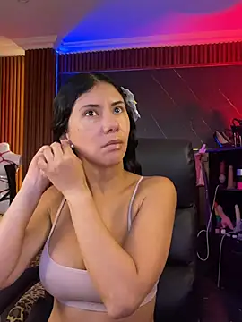 XiaQueen online show from 02-14-26, 11:43