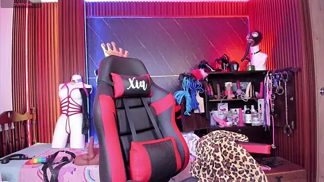 XiaQueen online show from 07-09-26, 11:53