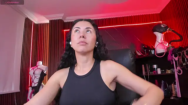 XiaQueen online show from 11-15-25, 08:02