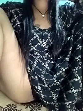 Snapshot of BJPRIYA1991 chatting on 04-11-26, 01:48 BJPRIYA1991 online show from 04-11-26, 01:48