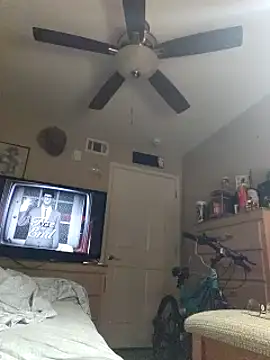 Snapshot of Dara4q chatting on 03-13-25, 08:22 Dara4q online show from 03-13-25, 08:22