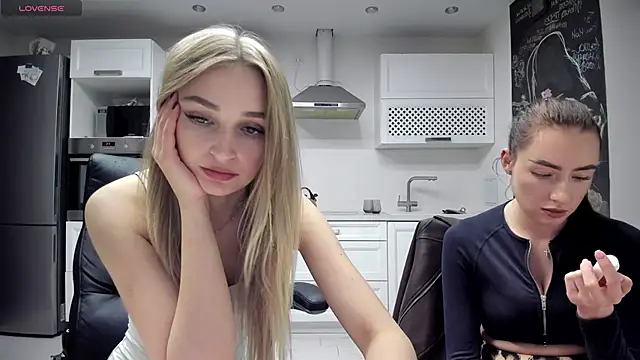 Snapshot of lisenok chatting on 05-10-26, 07:16 lisenok online show from 05-10-26, 07:16