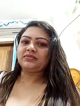 Snapshot of blue-berry07 chatting on 06-18-26, 05:17 blue-berry07 online show from 06-18-26, 05:17