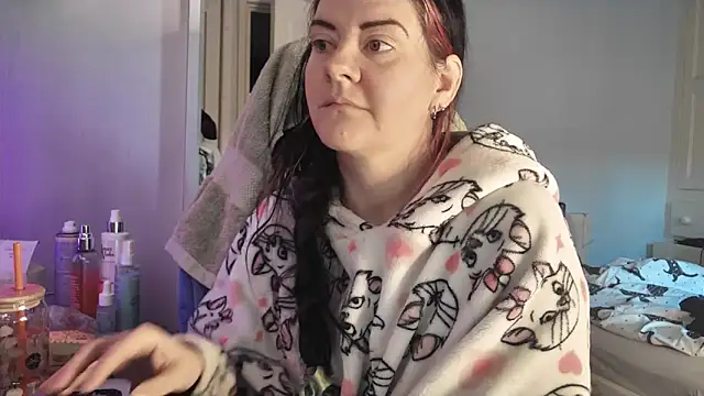 AureliaXOX online show from 01-07-26, 10:20