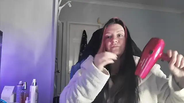 AureliaXOX online show from 01-15-26, 10:29