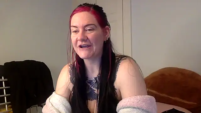 AureliaXOX online show from 02-08-26, 11:30