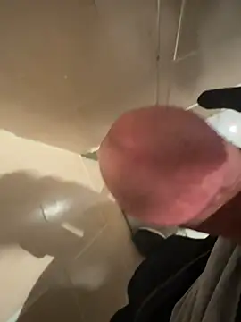 sark0606 online show from 02-17-26, 04:37