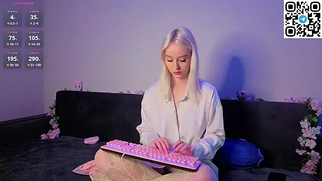 Anadeyaaa online show from 05-05-26, 10:35